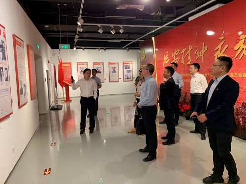 1560387527103090003.jpg 2-2.jpg